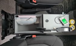  Volkswagen Crafter  MittelkonsoleHandfunkgerät mit Faustmikrofonhalter Adalitladehalter Bedienapparat (70)